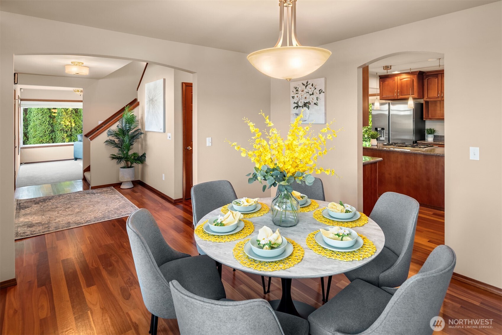 4705 South Oregon Street Seattle, WA 98118 - Photo 7 of 32