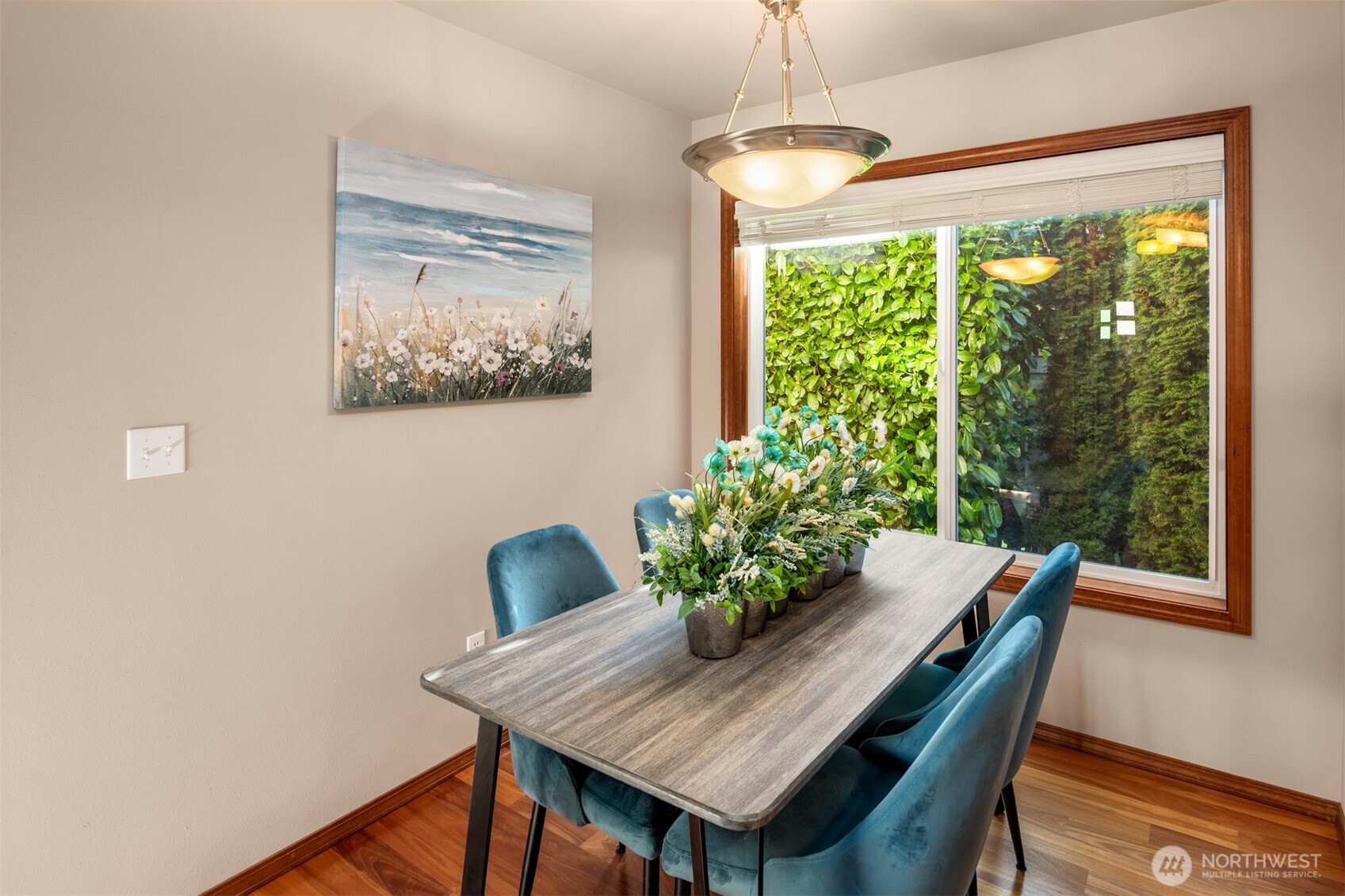 4705 South Oregon Street Seattle, WA 98118 - Photo 9 of 32