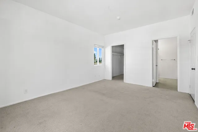 $3,500 | 12621 Washington Place, Unit 305, Los Angeles, CA 90066