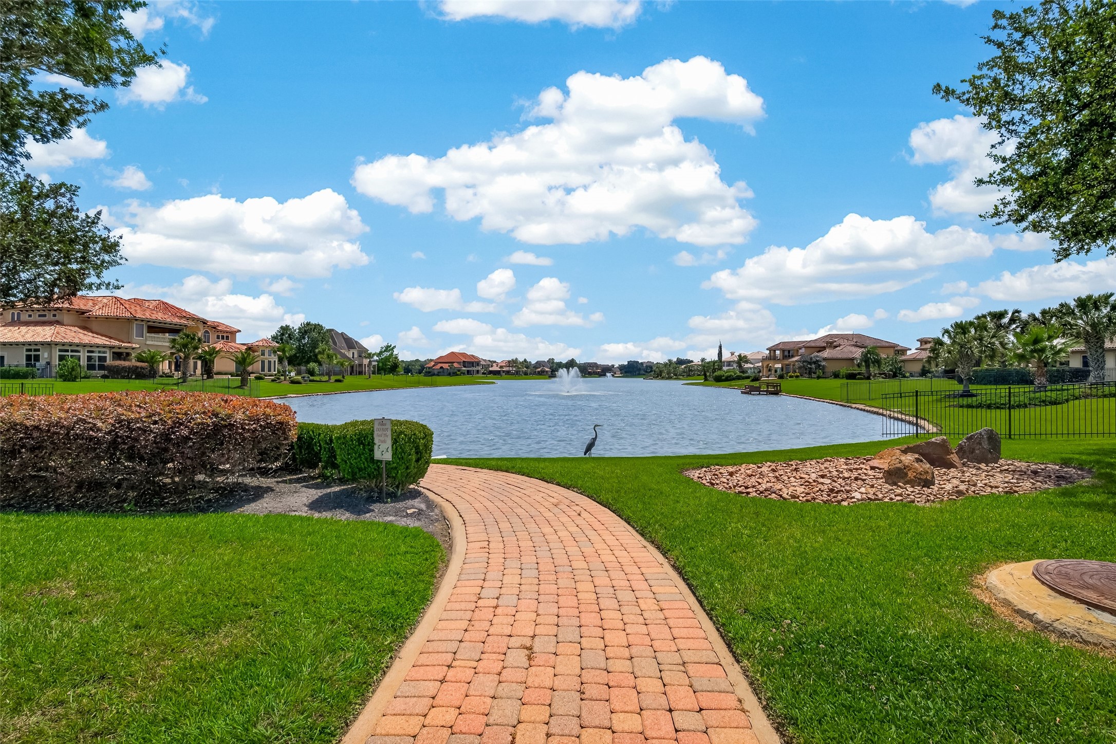 2319 Braer Ridge Drive Katy, TX 77494 - Photo 4 of 50 a view of a garden with an outdoor seating