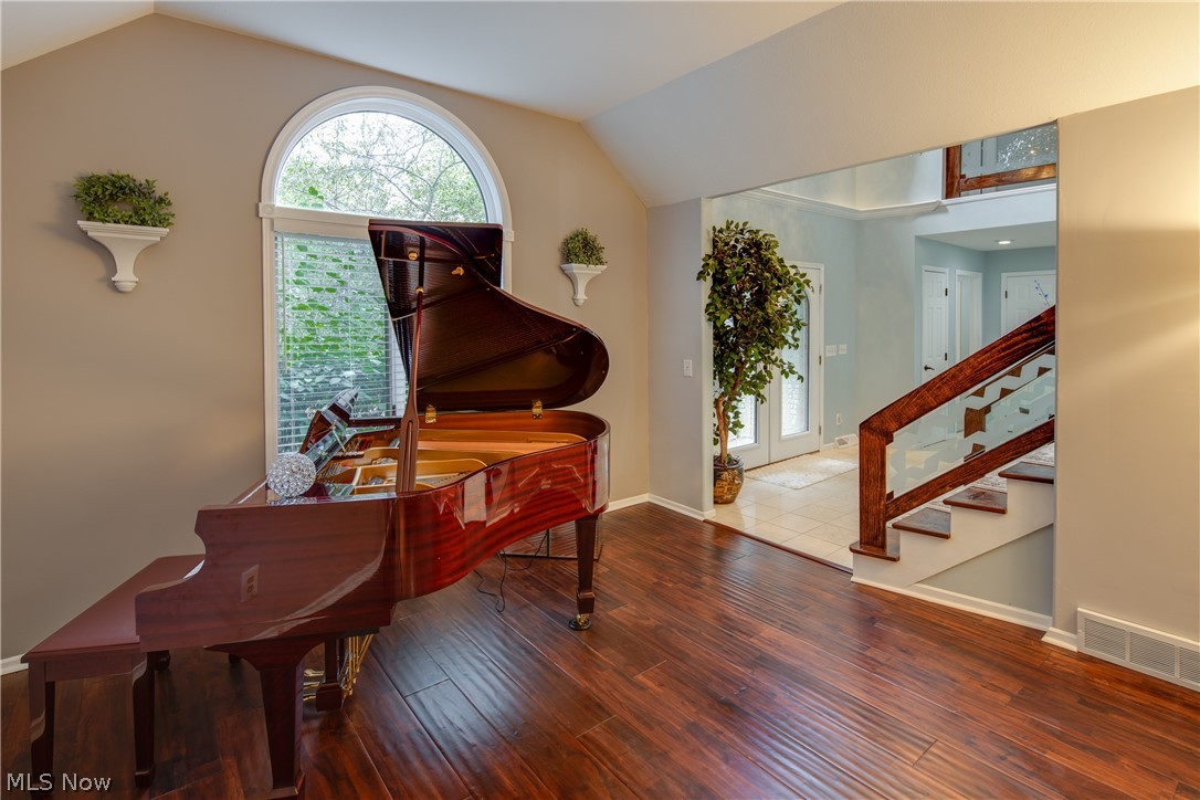 789 Hanover Road Gates Mills, OH 44040 - Photo 15 of 35 Gallery Image 15