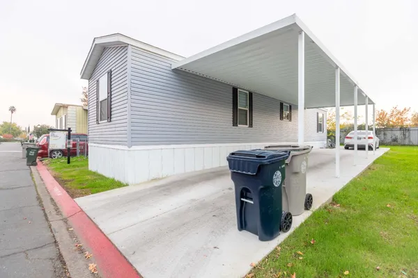 $94,000 | 107 Village Circle, Sacramento, CA 95838