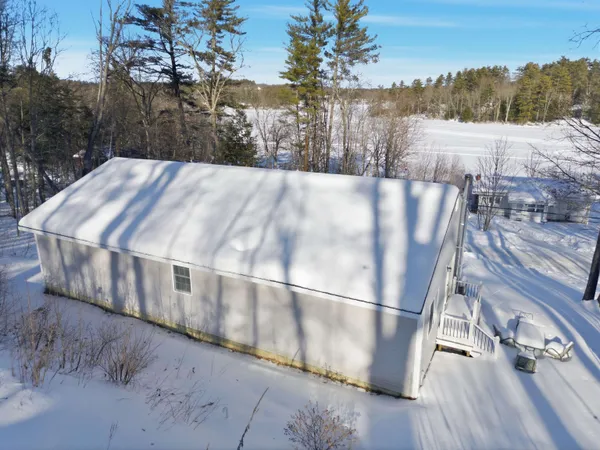 $575,000 | 61 Crescent Drive, Barnstead, NH 03225