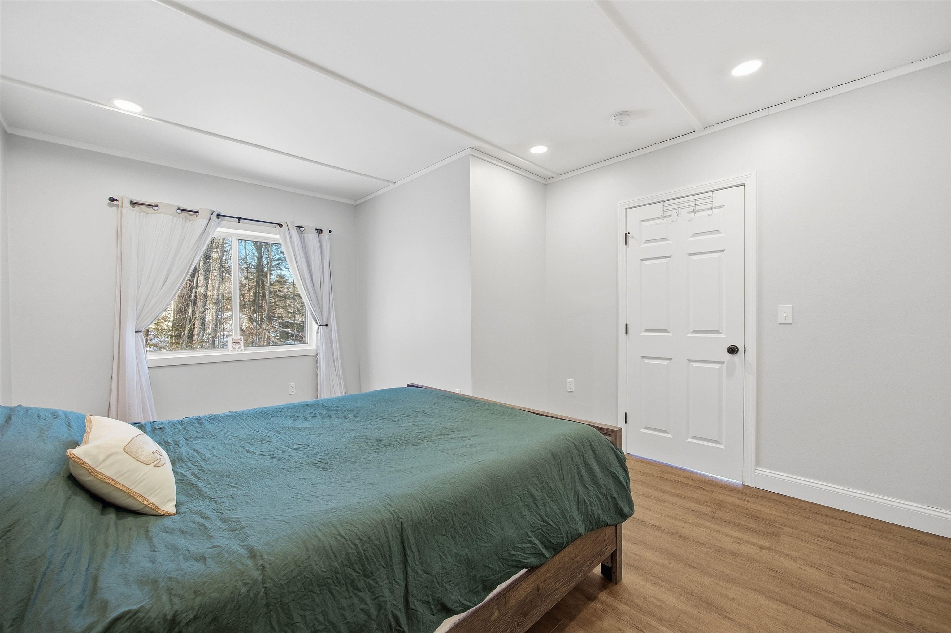 61 Crescent Drive Barnstead, NH 03225 - Photo 31 of 34