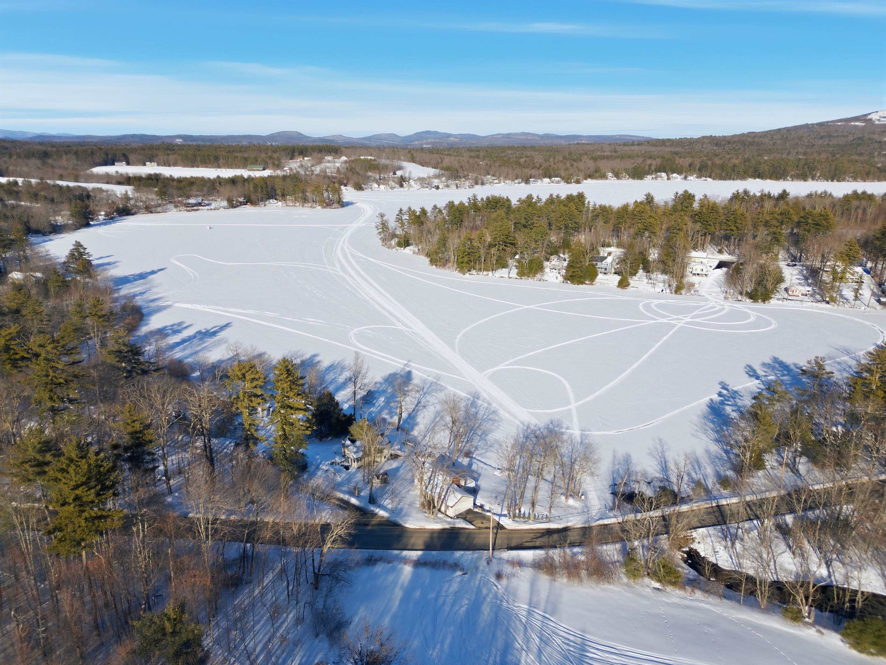 61 Crescent Drive Barnstead, NH 03225 - Photo 6 of 34