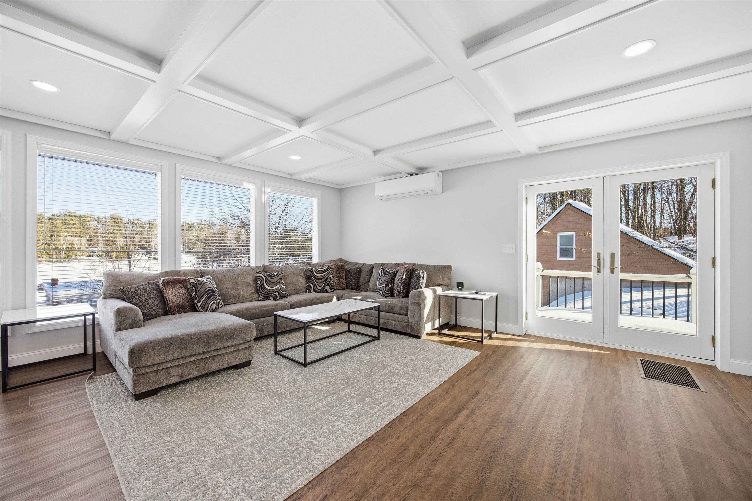 61 Crescent Drive Barnstead, NH 03225 - Photo 7 of 34