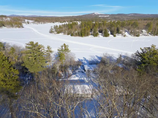 $575,000 | 61 Crescent Drive, Barnstead, NH 03225