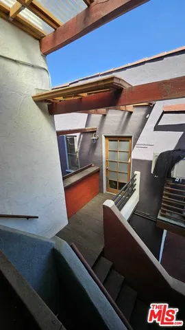 $4,000,000 | 2330 West 2nd Street, Los Angeles, CA 90057