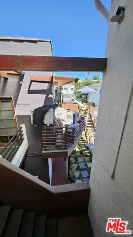 $4,000,000 | 2330 West 2nd Street, Los Angeles, CA 90057