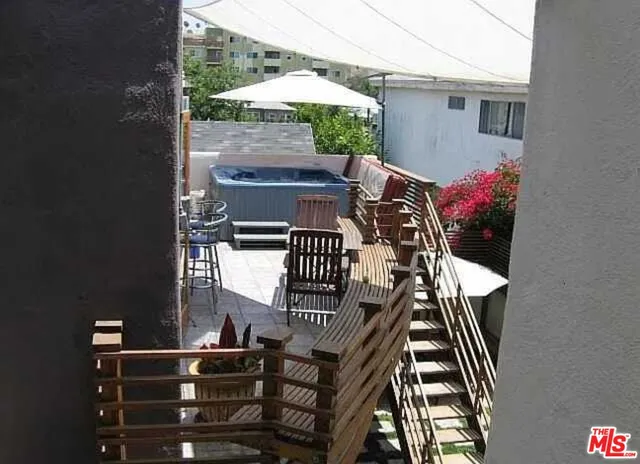 $4,000,000 | 2330 West 2nd Street, Los Angeles, CA 90057