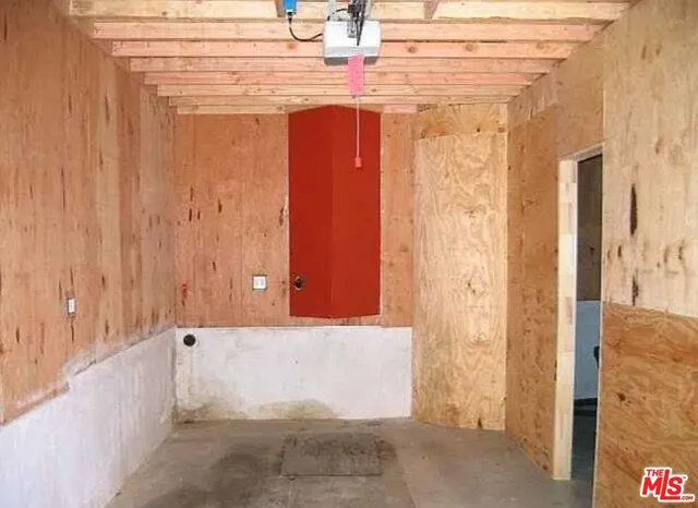 $4,000,000 | 2330 West 2nd Street, Los Angeles, CA 90057