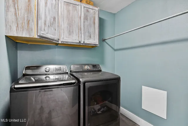 $380,000 | 1980 Washington Street, Bay St. Louis, MS 39520