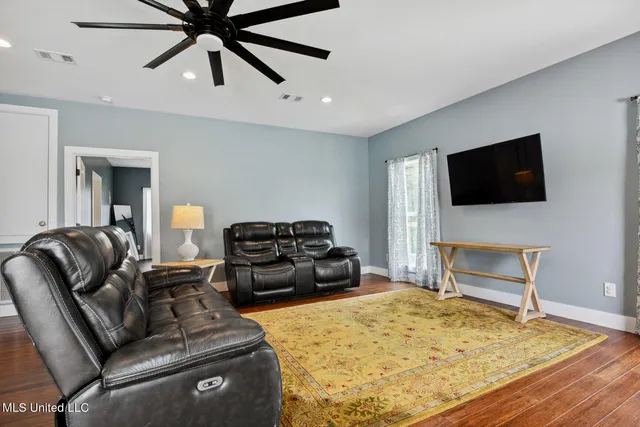 $380,000 | 1980 Washington Street, Bay St. Louis, MS 39520