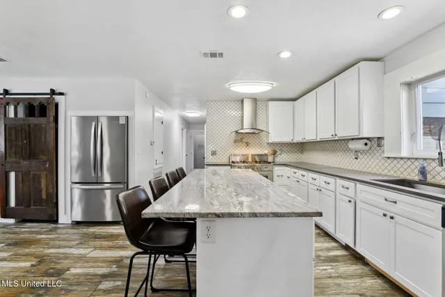 $380,000 | 1980 Washington Street, Bay St. Louis, MS 39520