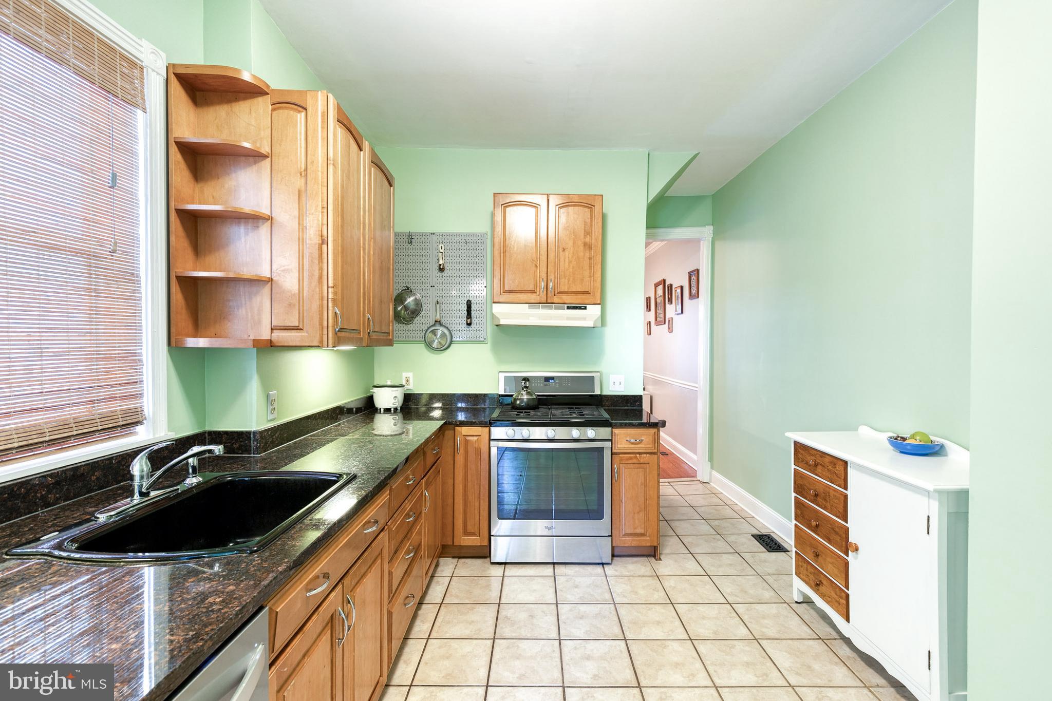 4306 Evans Chapel Road Baltimore, MD 21211 - Photo 15 of 36 Gallery Image 15