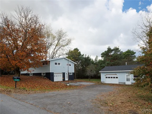 $2,100 | 20201 Overlook Drive, Watertown Town, NY 13601