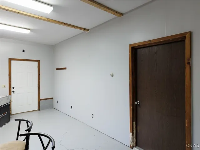 $2,100 | 20201 Overlook Drive, Watertown Town, NY 13601