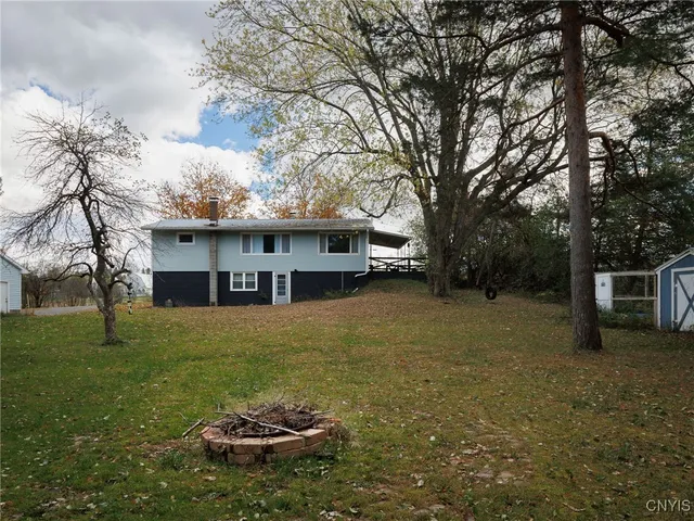 $2,100 | 20201 Overlook Drive, Watertown Town, NY 13601