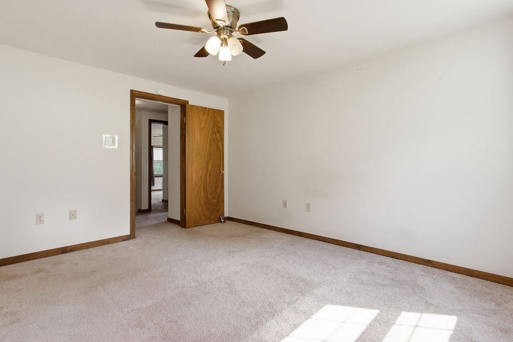 5701 Library Road Bethel Park, PA 15102 - Photo 25 of 50 Gallery Image 25