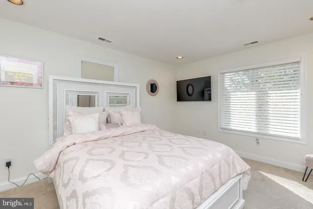 $1,300,000 | 2 Collage Court, Cherry Hill, NJ 08003