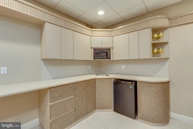 $1,300,000 | 2 Collage Court, Cherry Hill, NJ 08003