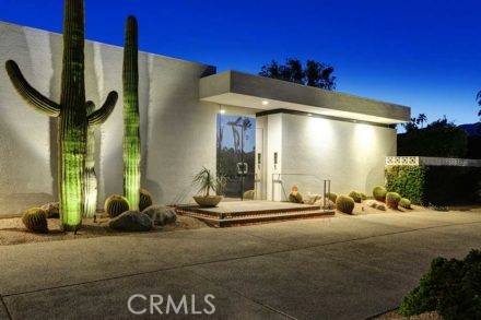 70955 Tamarisk Lane Rancho Mirage, CA 92270 - Photo 37 of 42 a front view of a house