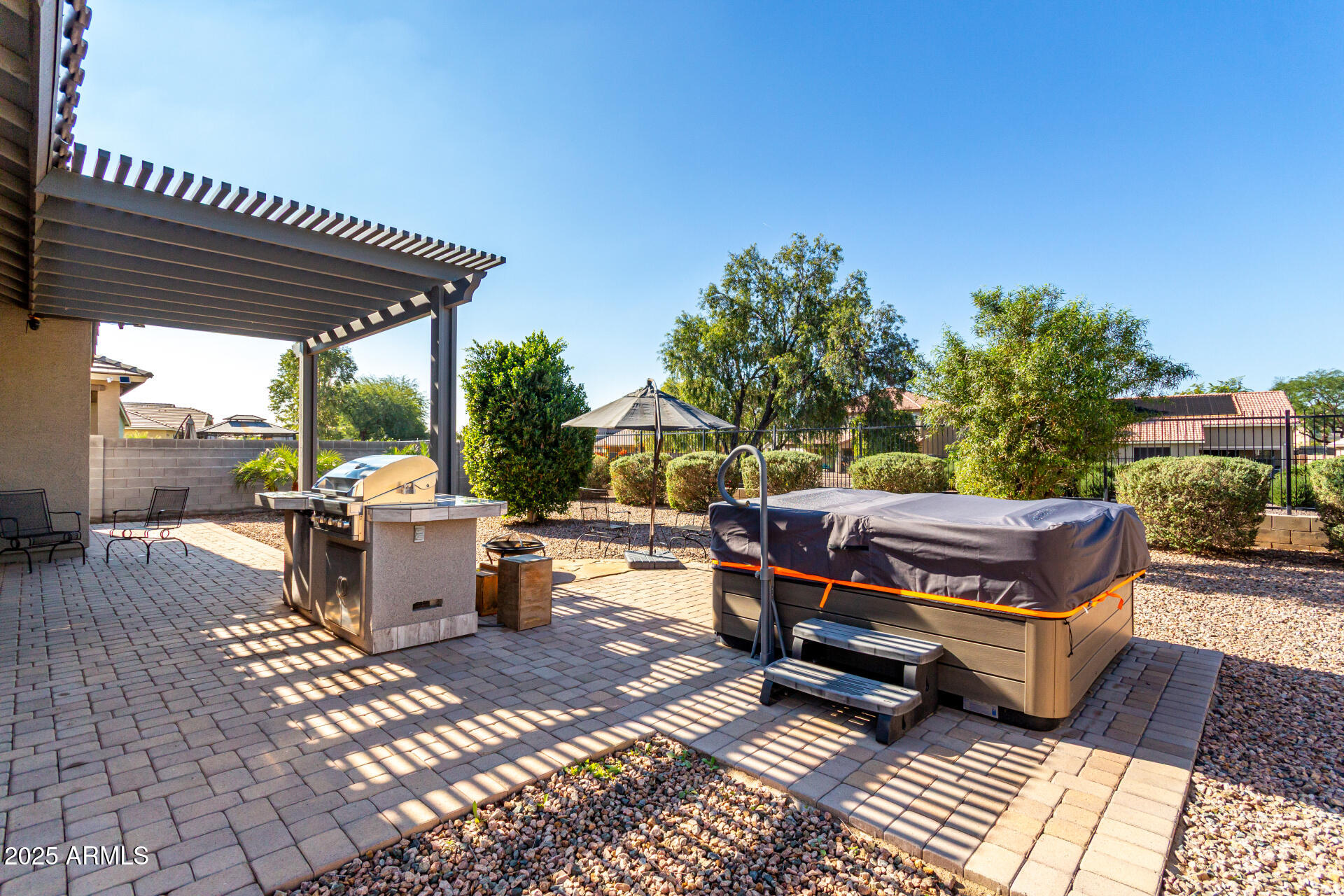 18190 North Stonegate Road Maricopa, AZ 85138 - Photo 23 of 27 a view of a backyard with sitting area