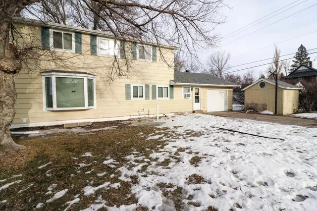 $205,000 | 118 2nd Avenue Northeast, Mayville, ND 58257