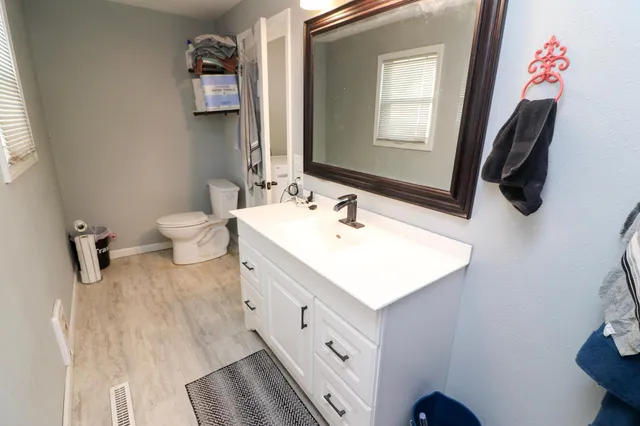 $205,000 | 118 2nd Avenue Northeast, Mayville, ND 58257