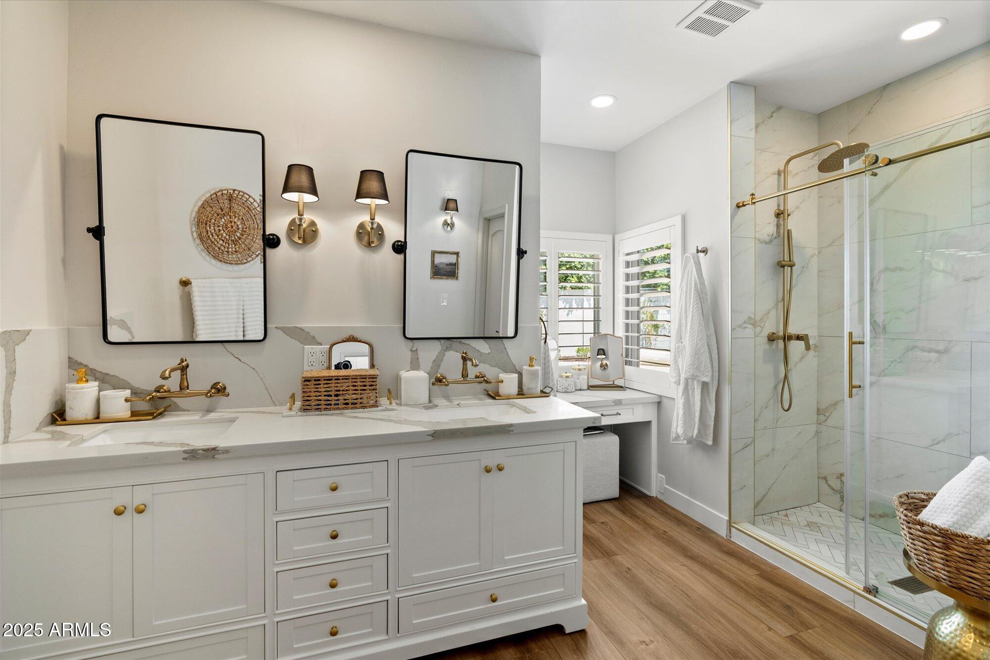 4502 East Exeter Boulevard Phoenix, AZ 85018 - Photo 17 of 48 Spa-inspired Primary Bedroom