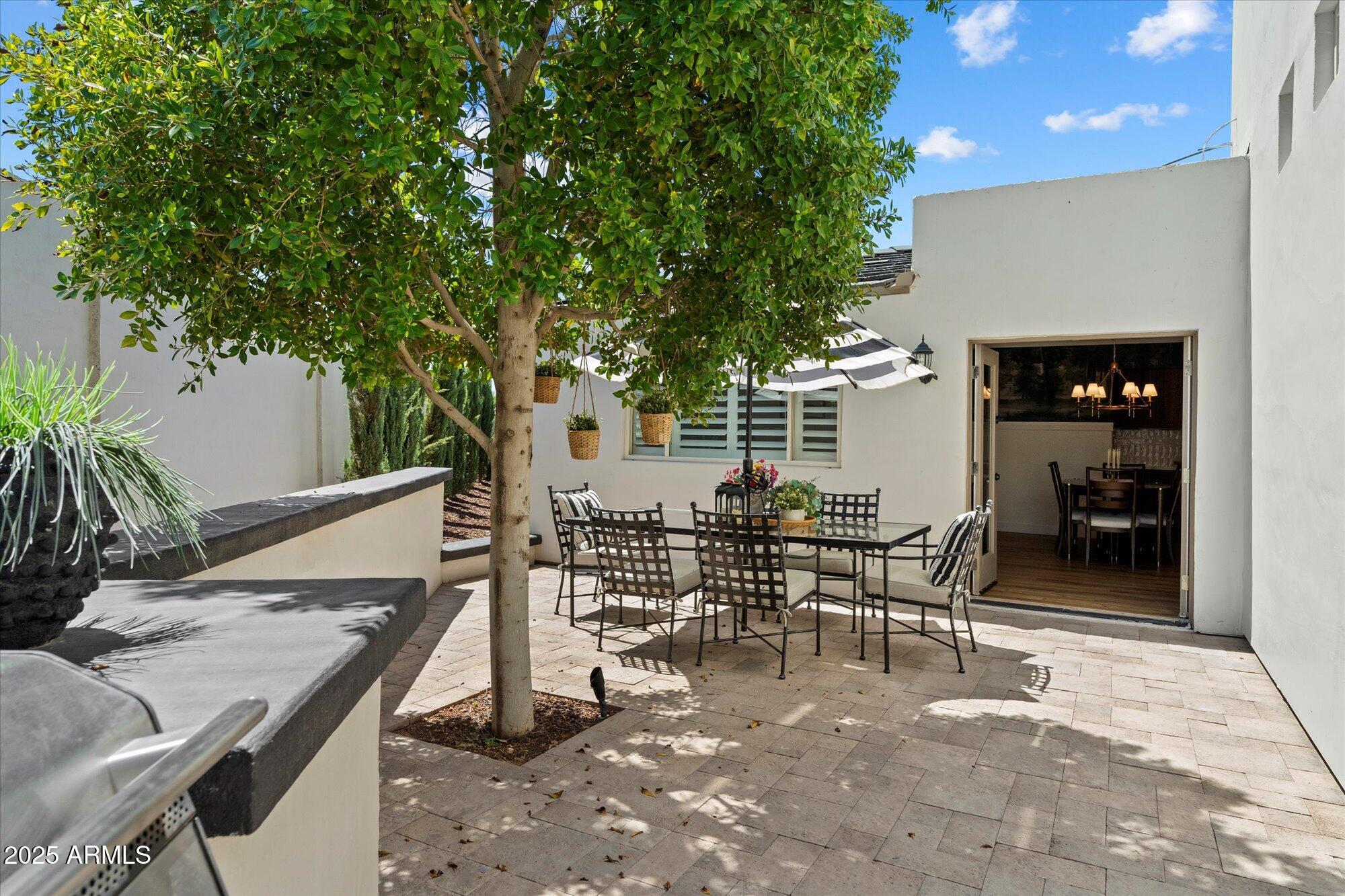 4502 East Exeter Boulevard Phoenix, AZ 85018 - Photo 21 of 48 Shaded Outdoor Dining Courtyard