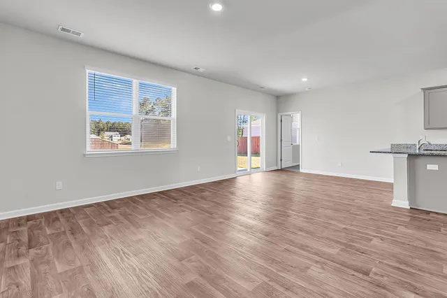 $2,150 | 602 Solar Court, Summerville, SC 29486