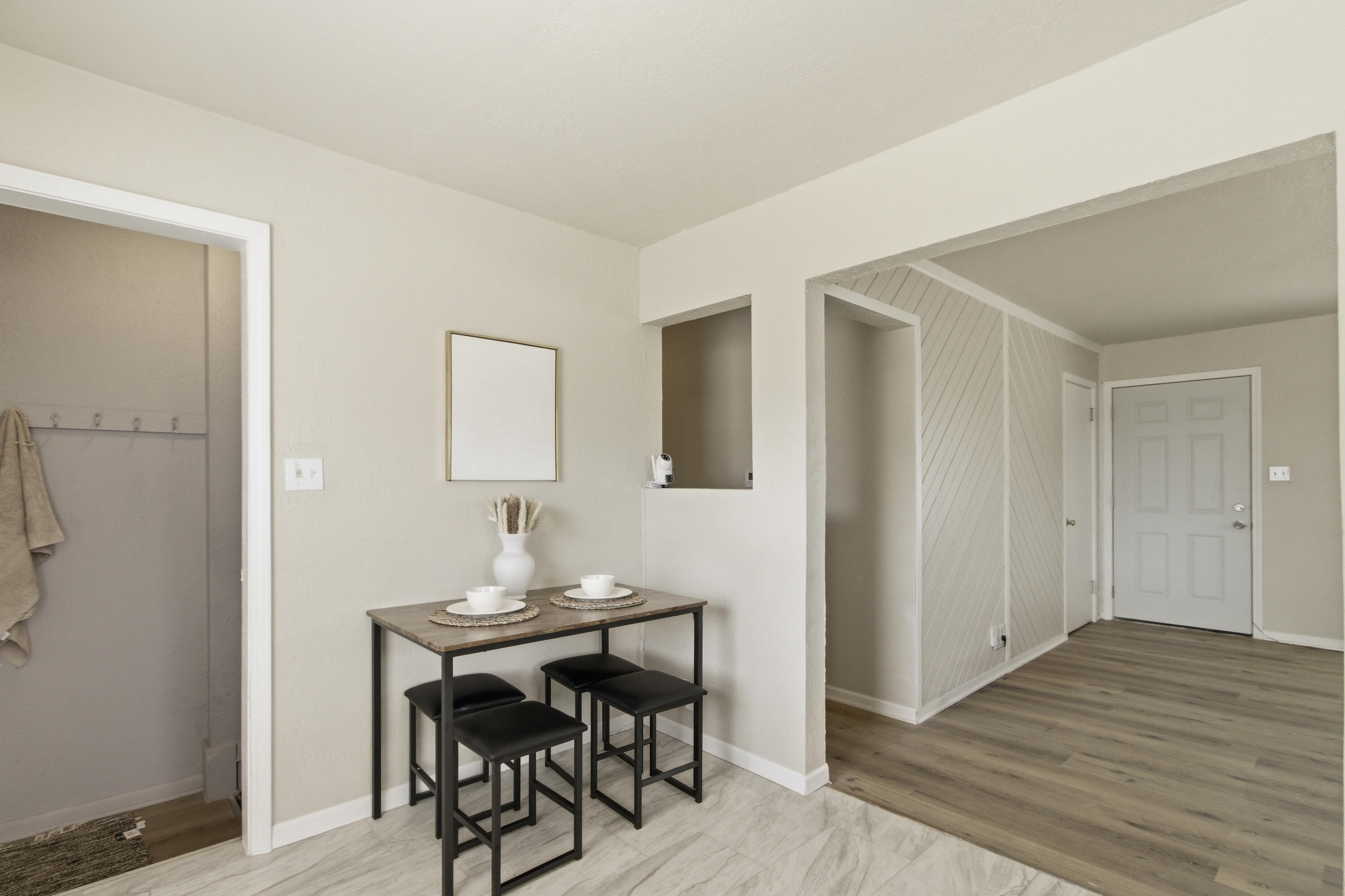 10325 West Silver Spring Drive Milwaukee, WI 53225 - Photo 11 of 34 Dining Rm`1