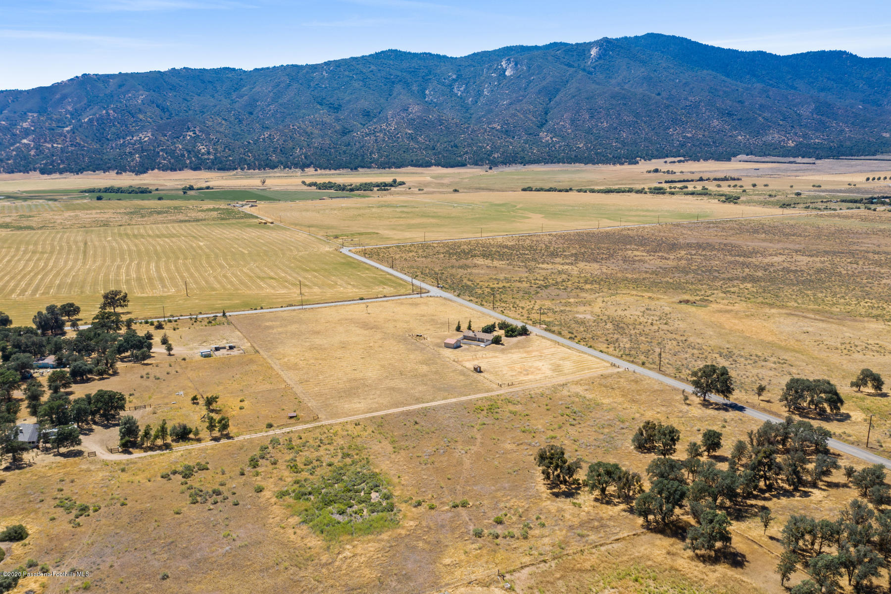 21508 Walker Basin Road Caliente, CA 93518 - Photo 14 of 17 Mountain Views