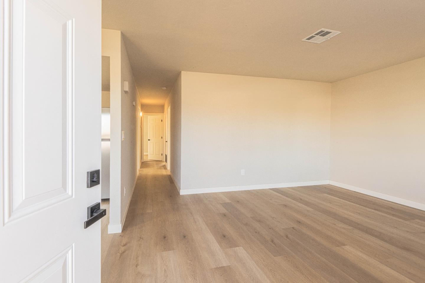 614 Maple Street King City, CA 93930 - Photo 2 of 30