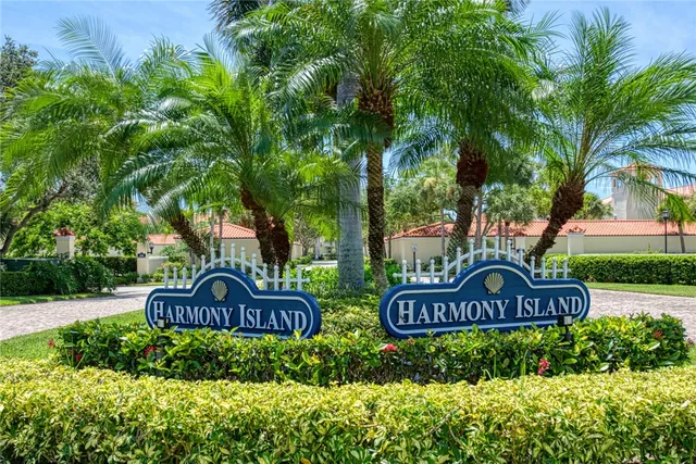 $265,000 | 5075 Harmony Circle, Unit 302, Vero Beach, FL 32967