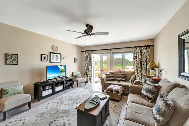 $265,000 | 5075 Harmony Circle, Unit 302, Vero Beach, FL 32967
