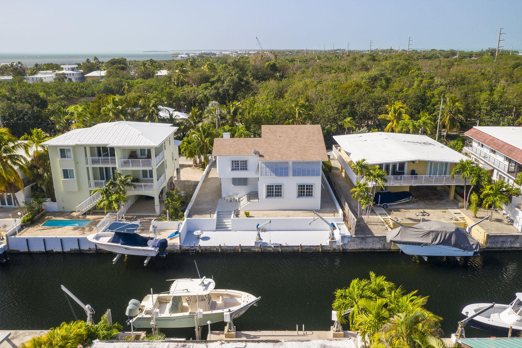 127 Coco Plum Road South Key Largo, FL 33037 - Photo 4 of 45 virtual-tour-291565-mls-high-res-image-3
