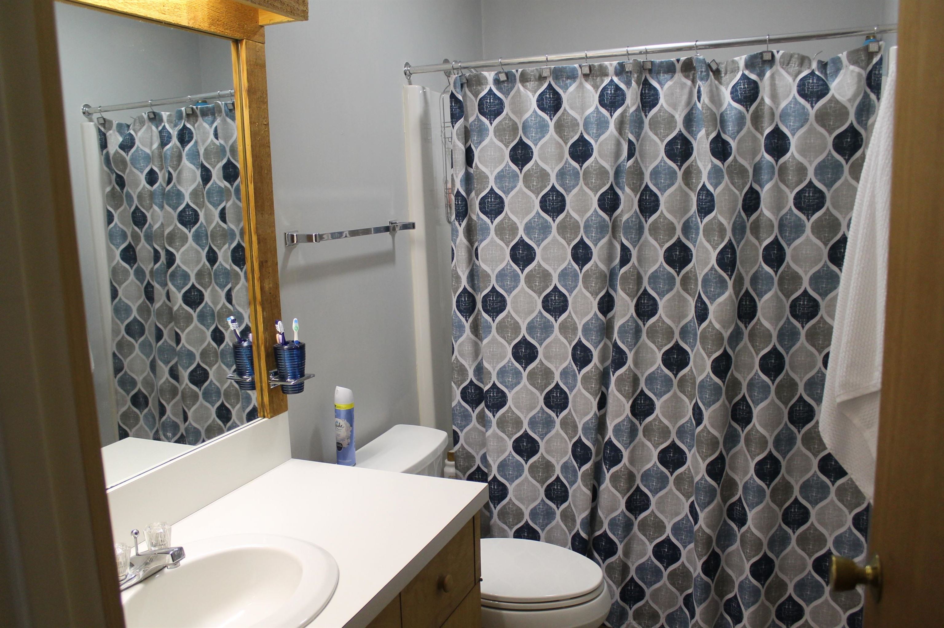 41 Whaleback Road, Unit 4 Lincoln, NH 03251 - Photo 32 of 40