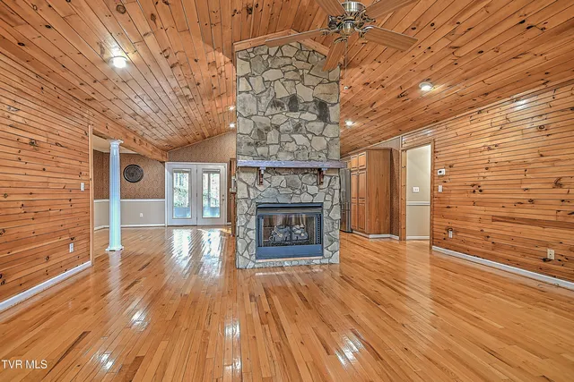 $699,900 | 311 Big Springs Road, Elizabethton, TN 37643