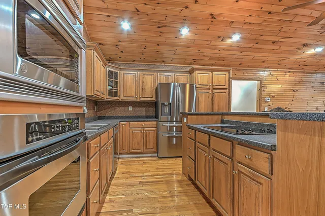 $699,900 | 311 Big Springs Road, Elizabethton, TN 37643