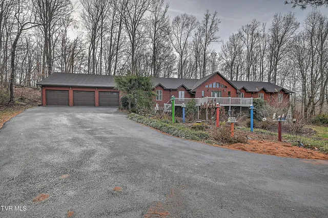 $699,900 | 311 Big Springs Road, Elizabethton, TN 37643
