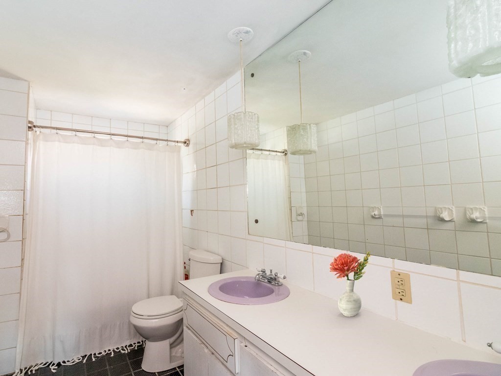 31 Hampton Circle Hull, MA 02045 - Photo 15 of 38