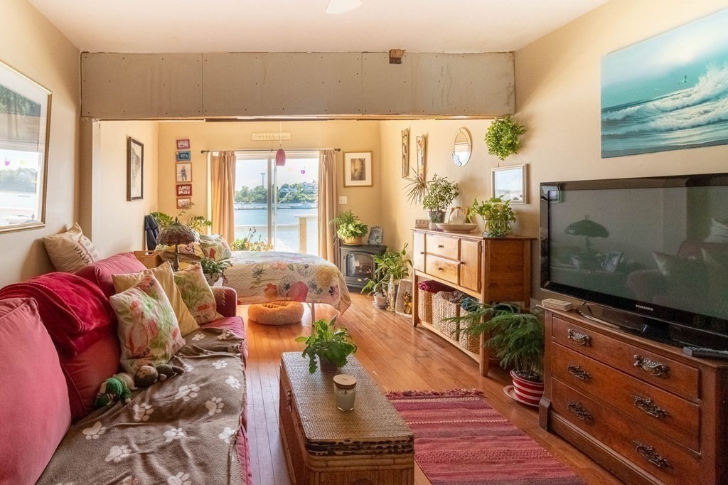 31 Hampton Circle Hull, MA 02045 - Photo 21 of 38