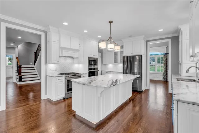 a bathroom with a toilet
