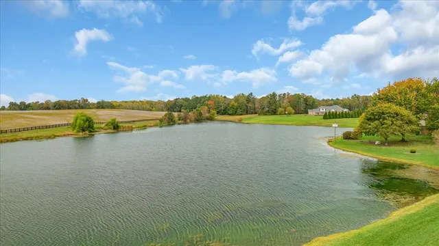 $999,900 | 363 Waterford Drive, Manchester, TN 37355