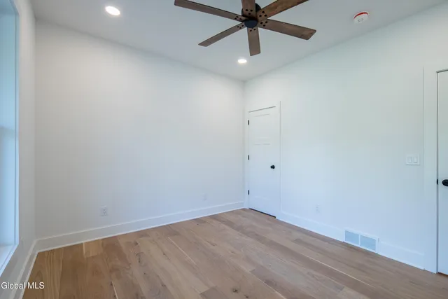 $769,000 | 1613 Best Road, North Greenbush, NY 12144