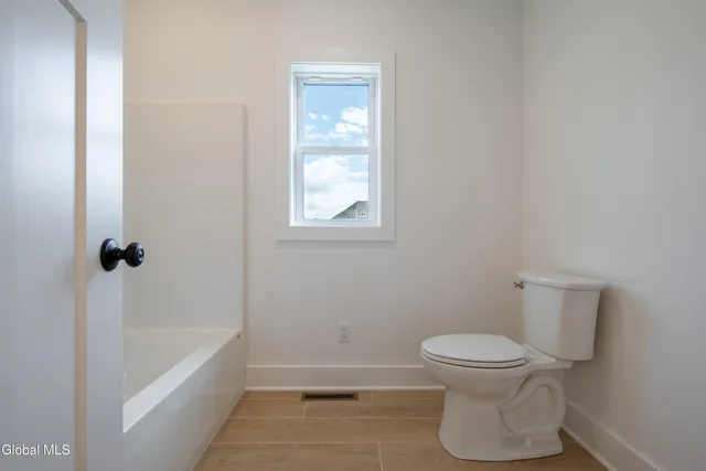 $769,000 | 1613 Best Road, North Greenbush, NY 12144