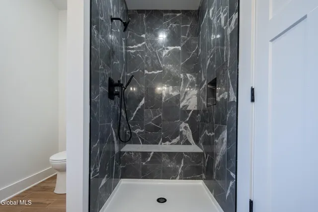 $769,000 | 1613 Best Road, North Greenbush, NY 12144