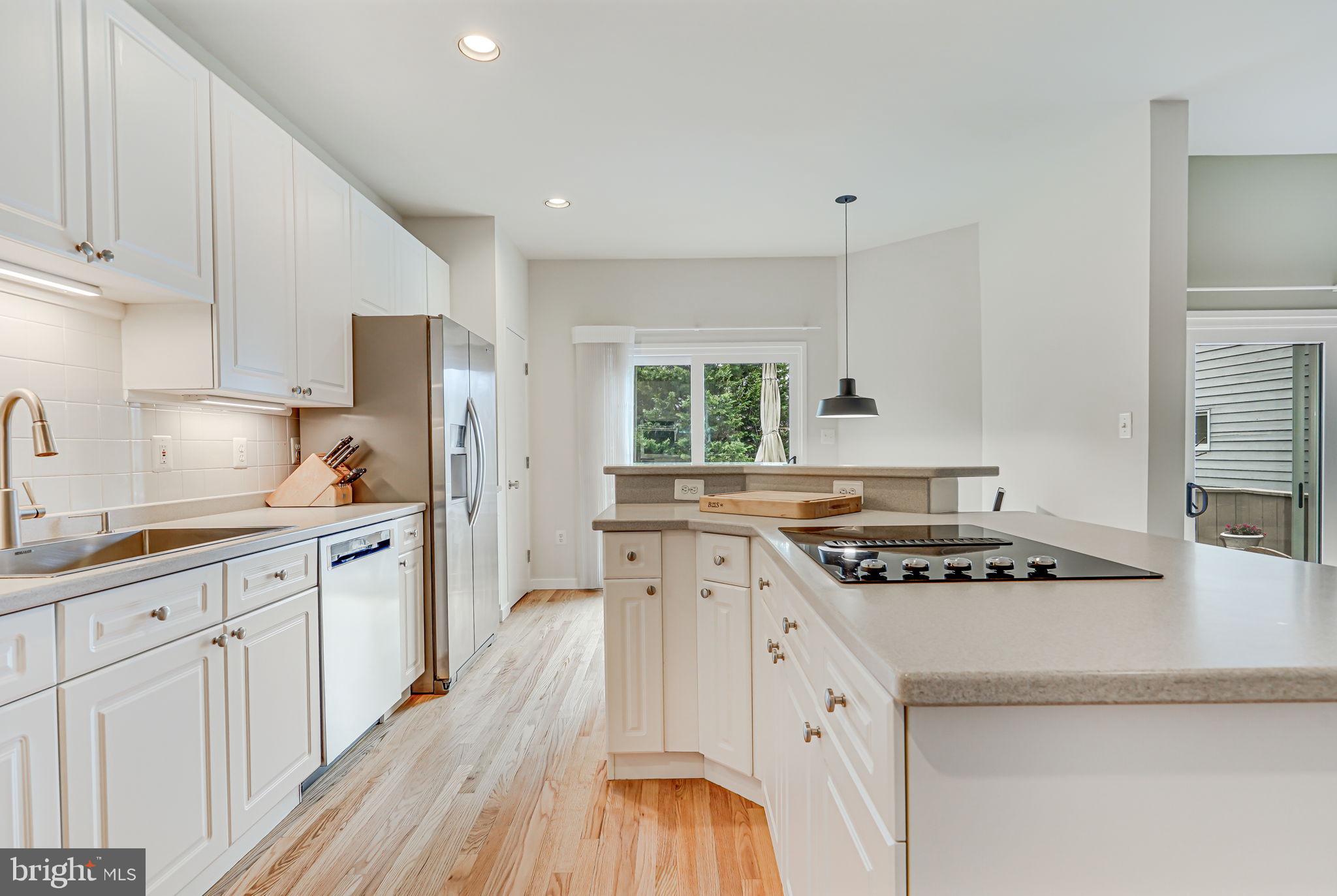 2010 Beacon Place Reston, VA 20191 - Photo 14 of 61